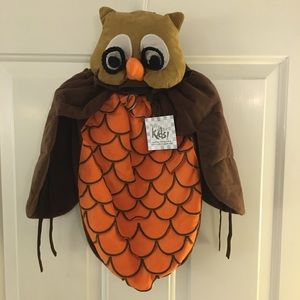 Owl costume for up to 25 lb infant/toddler.  NWT